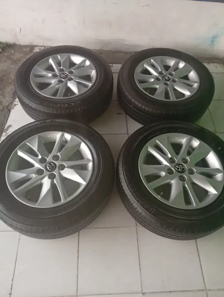 Velg kijang Inova reborn