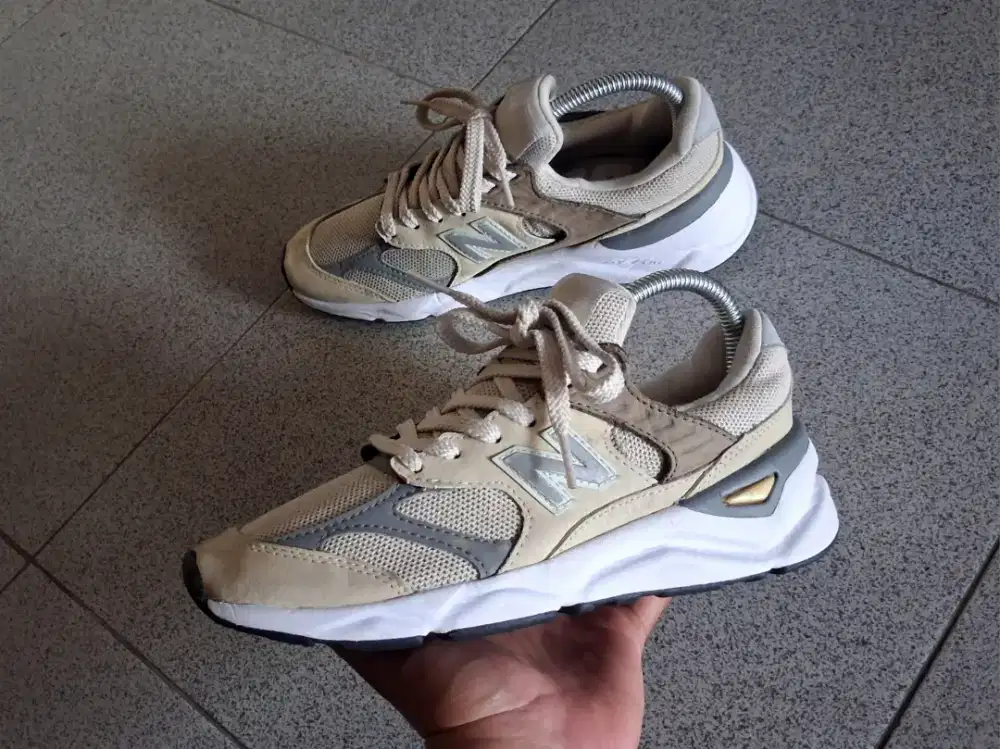 New Balance X-90 Wmn Original
Size 37,5 (ada adidas nike converse)