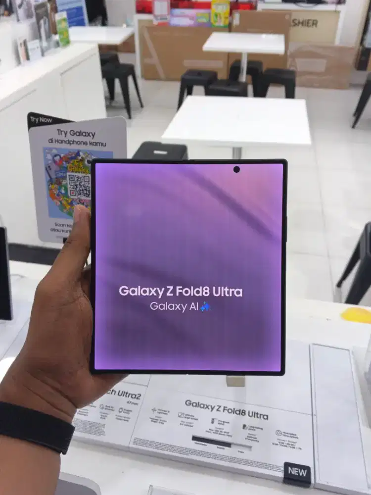 Samsung Galaxy Zfold8 Ultra, cicilan cukup KTP