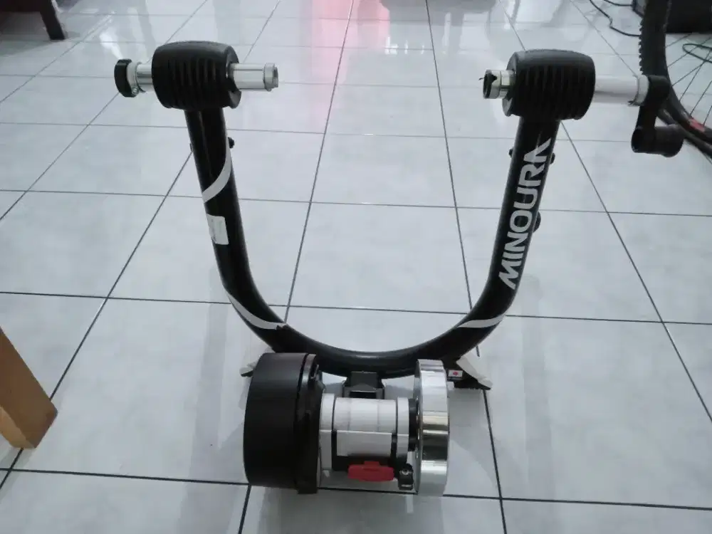 Trainer Sepeda Dijual