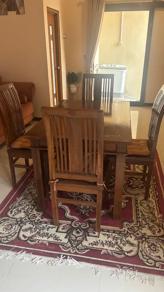 Set meja makan kayu jati