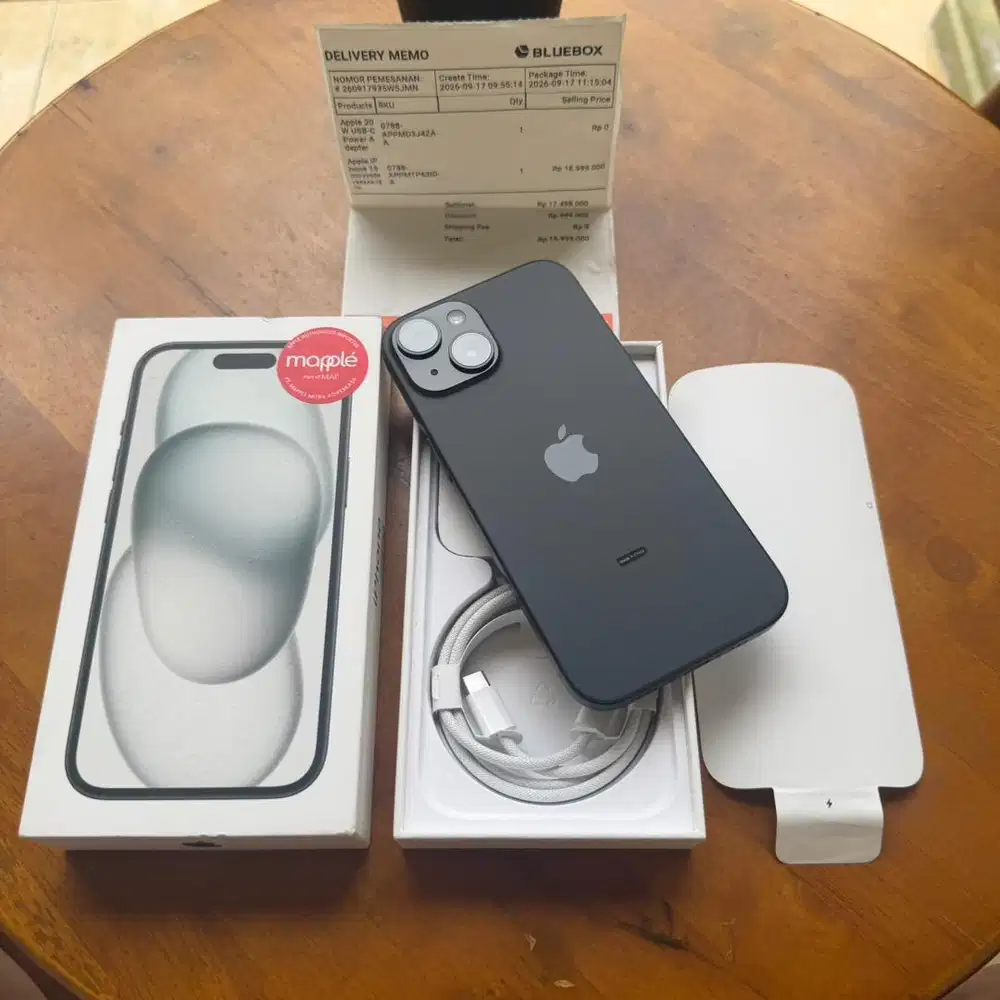 iPhone 15 256GB Black Garansi Resmi iBox 1 Tahun Hanya Buka Segel Aja