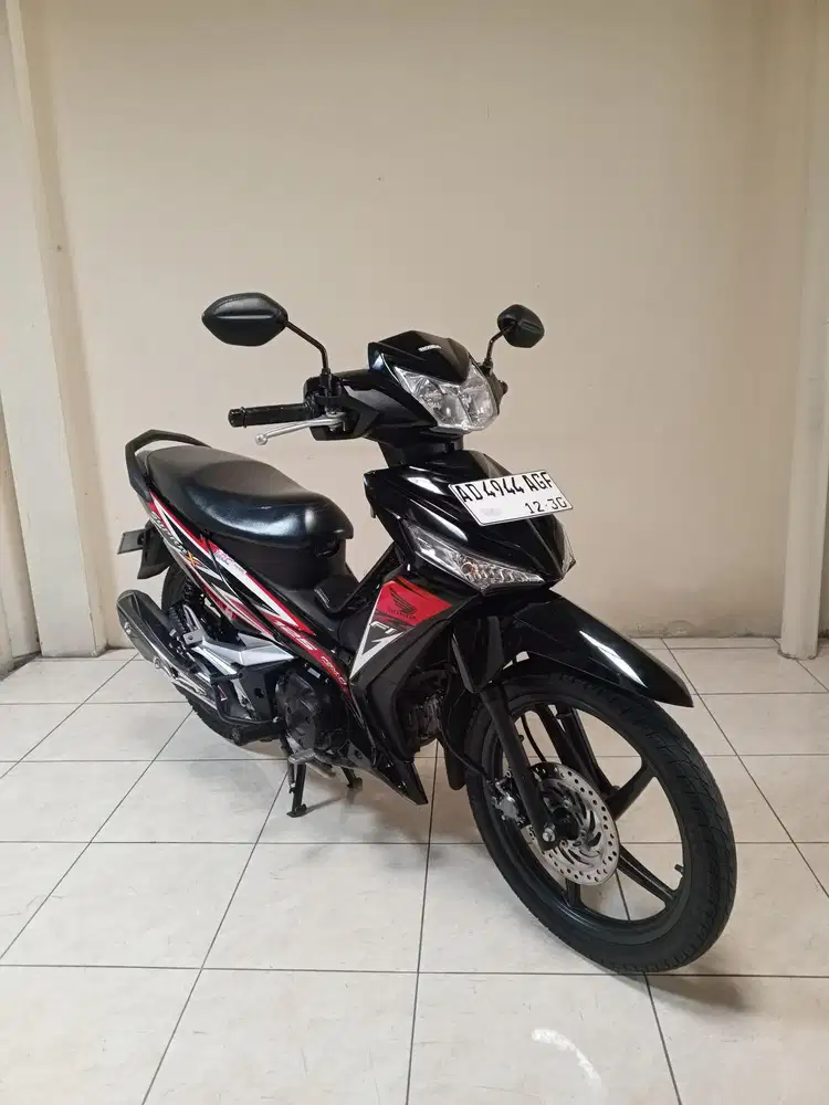 Honda SupraX 125 ncw fi 2015
