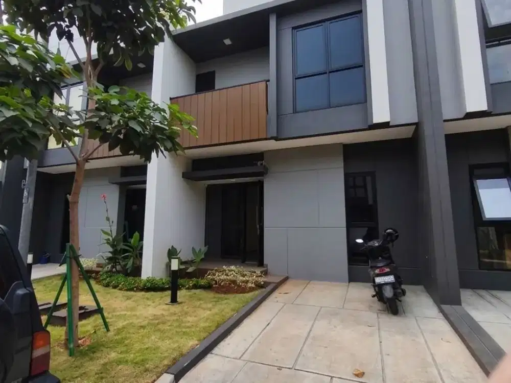 Dijual Or Disewa Rumah plus 4 unit AC di Cluster Regia Summarecon Crown Gading,Bekasi