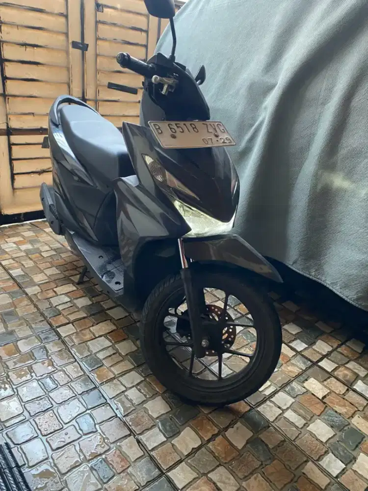 Di jual motor beat esp tahun 2024