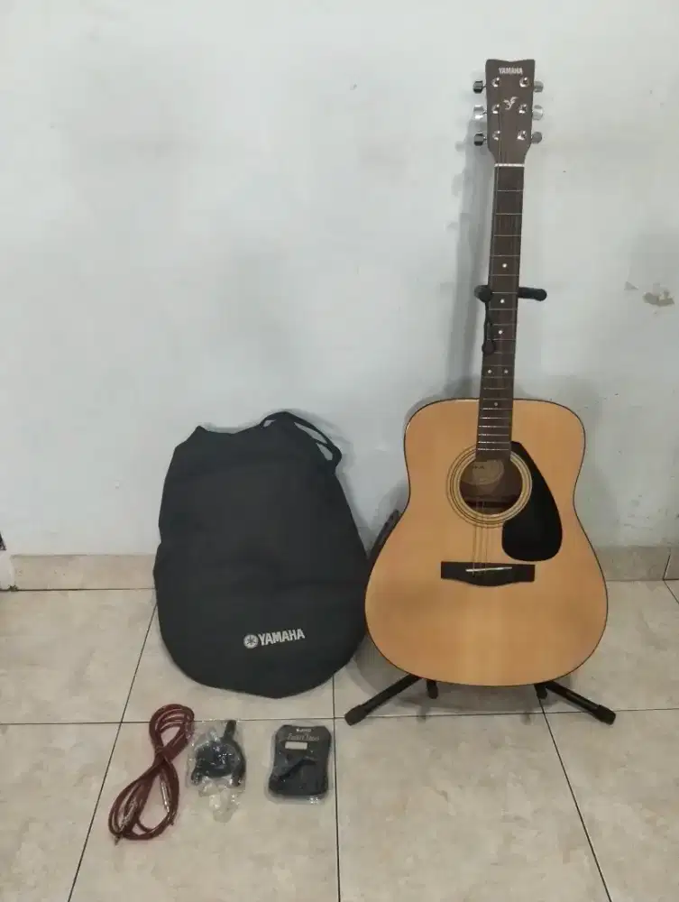 Gitar Akustik Elektrik Yamaha FX-310