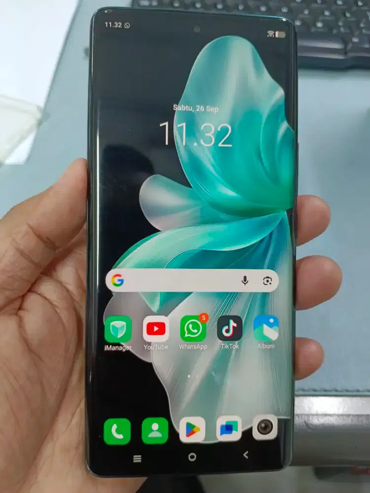 Vivo V30 512 istimewa