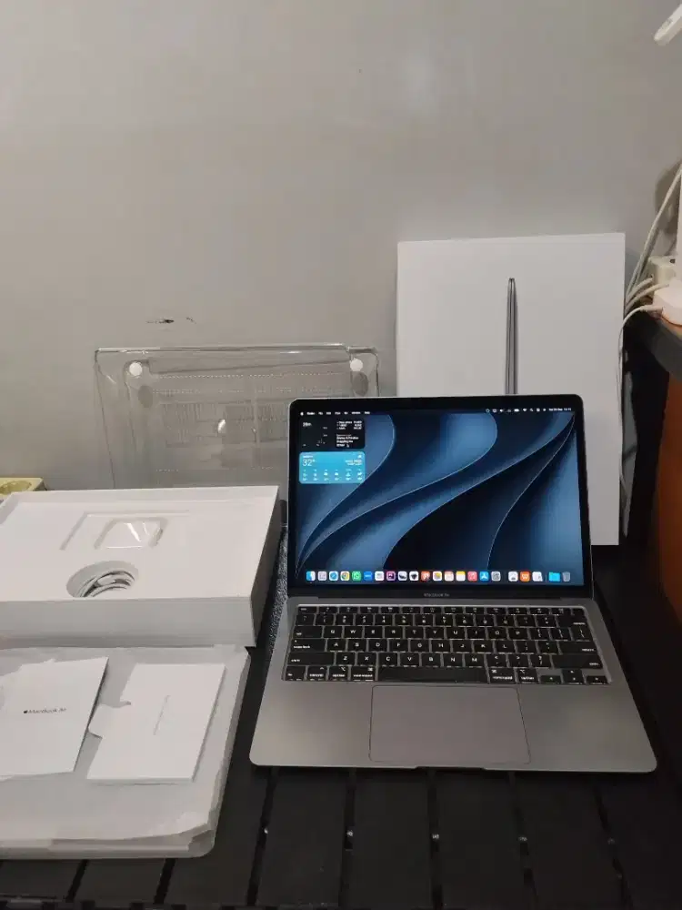 Macbook Air 2020 8/256 Fullset 13 Inch Space Grey