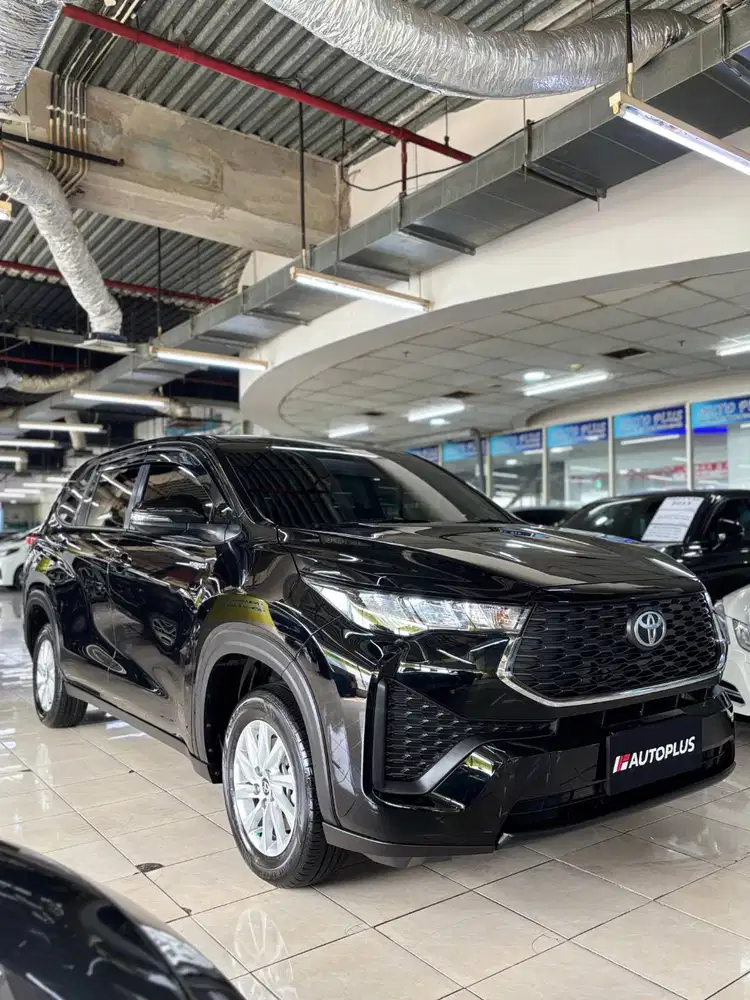 Toyota Innova Zenix 2.0 G Hybrid 2024