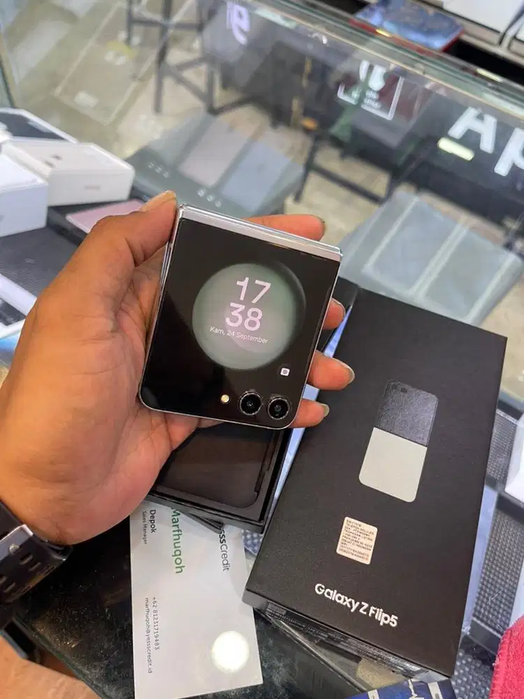 Samsung z flip 5 ram 8/512