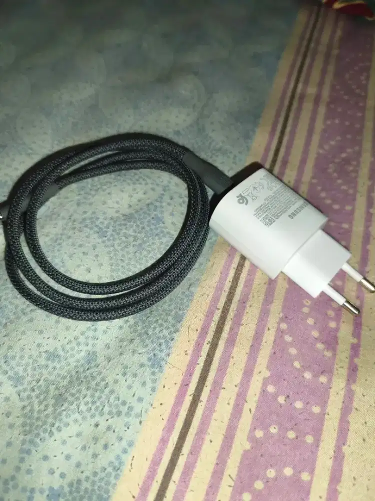 jual cas samsung 25 watt putih
