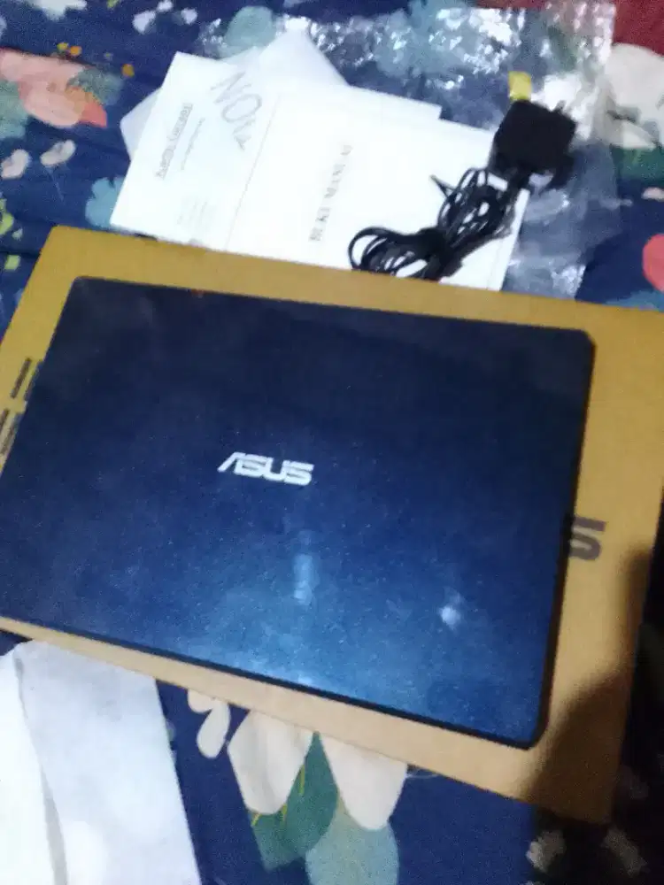 JUAL LAPTOP ASUS E410KA