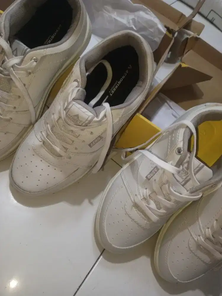 Aero street Hoops Low Putih - Abu Muda Putih