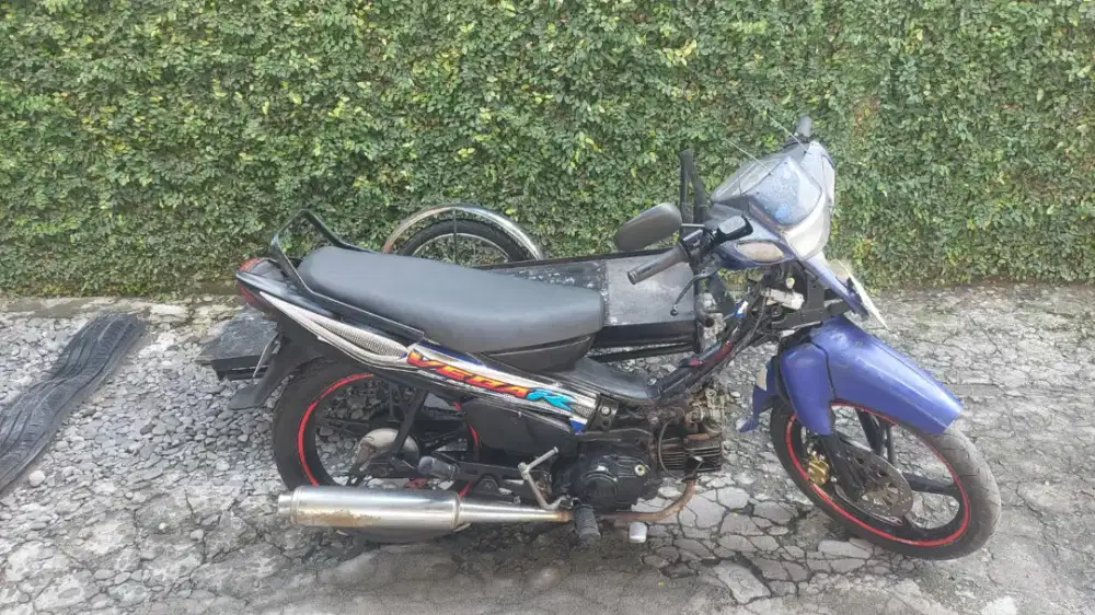BECAK BARANG YAMAHA VEGA PETAK THN 2004