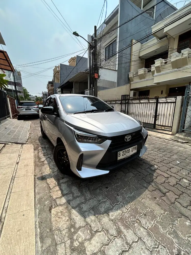 All new agya 2024 G A/T Silver