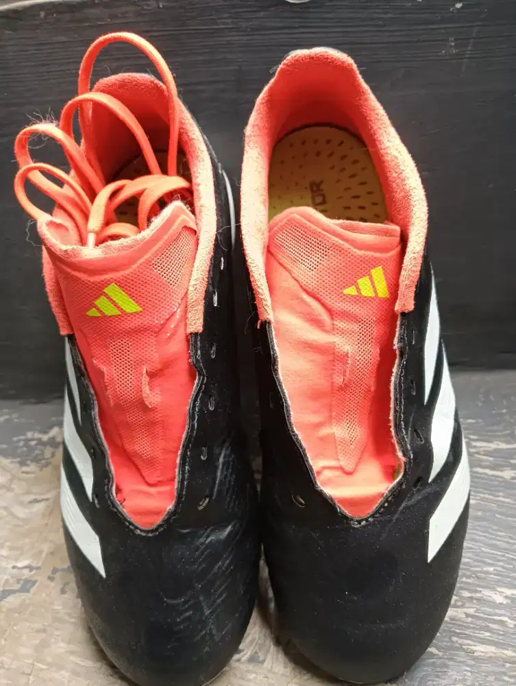 Adidas predator
