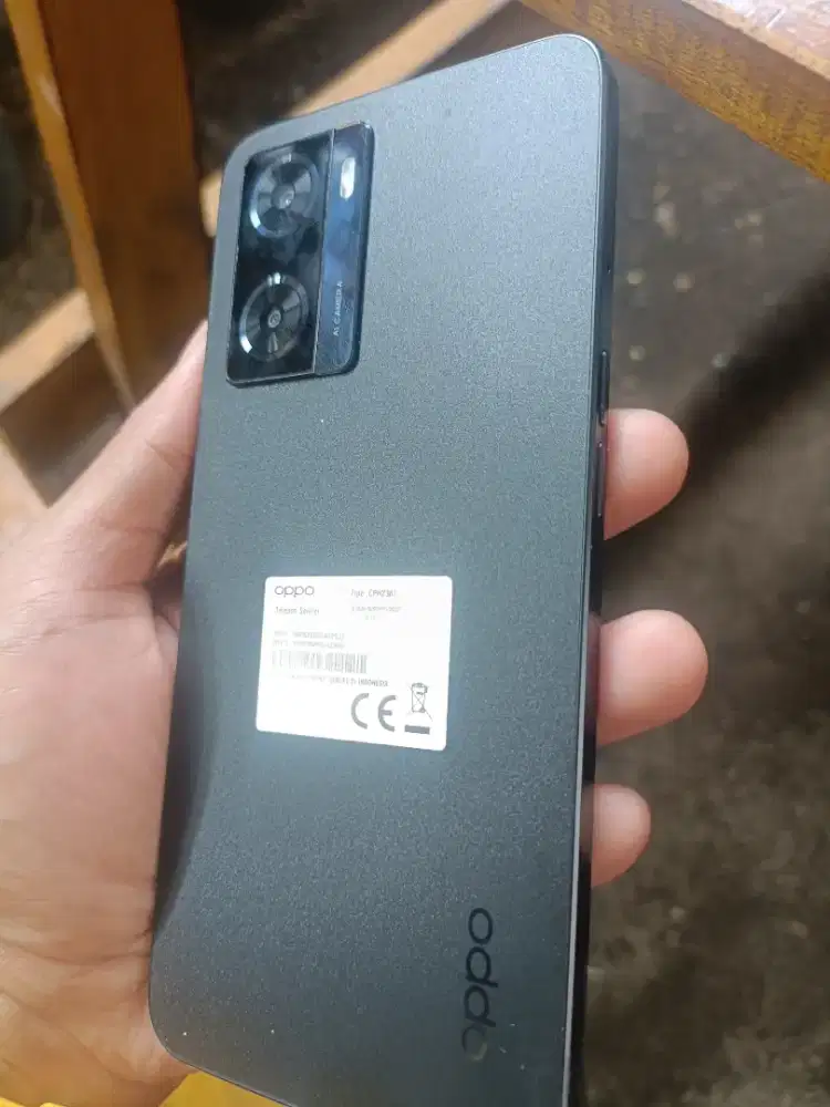 HANDPHONE OPPO A57