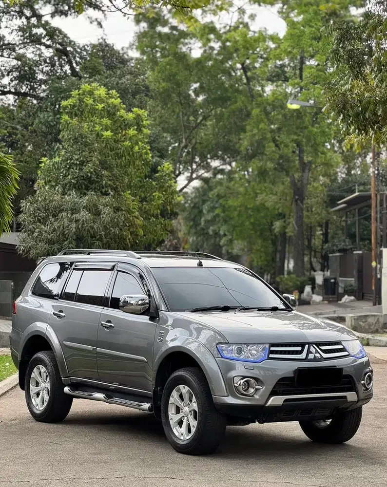 Mitsubishi Pajero Sport Dakar Matic Diesel Abu 2014 Istimewa
