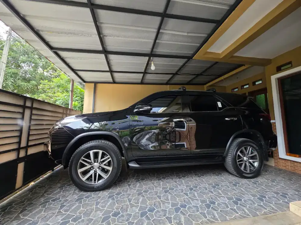 LOW KM TOYOTA FORTUNER VRZ 2020 BARCODE READY MOBIL PRIBADI