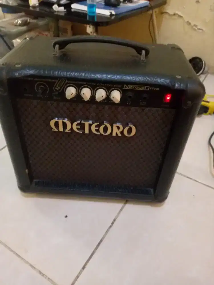 Ampli gitar meteoro nitrous drive made in Brazil normal