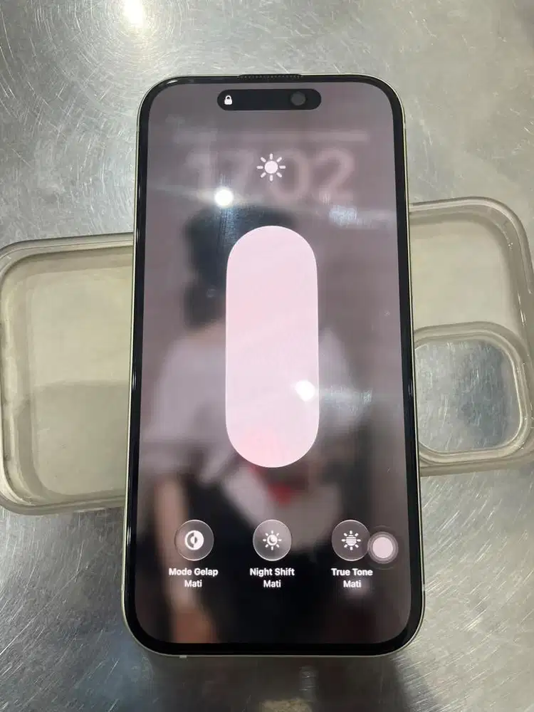 Iphone 15 inter 128gb yellow