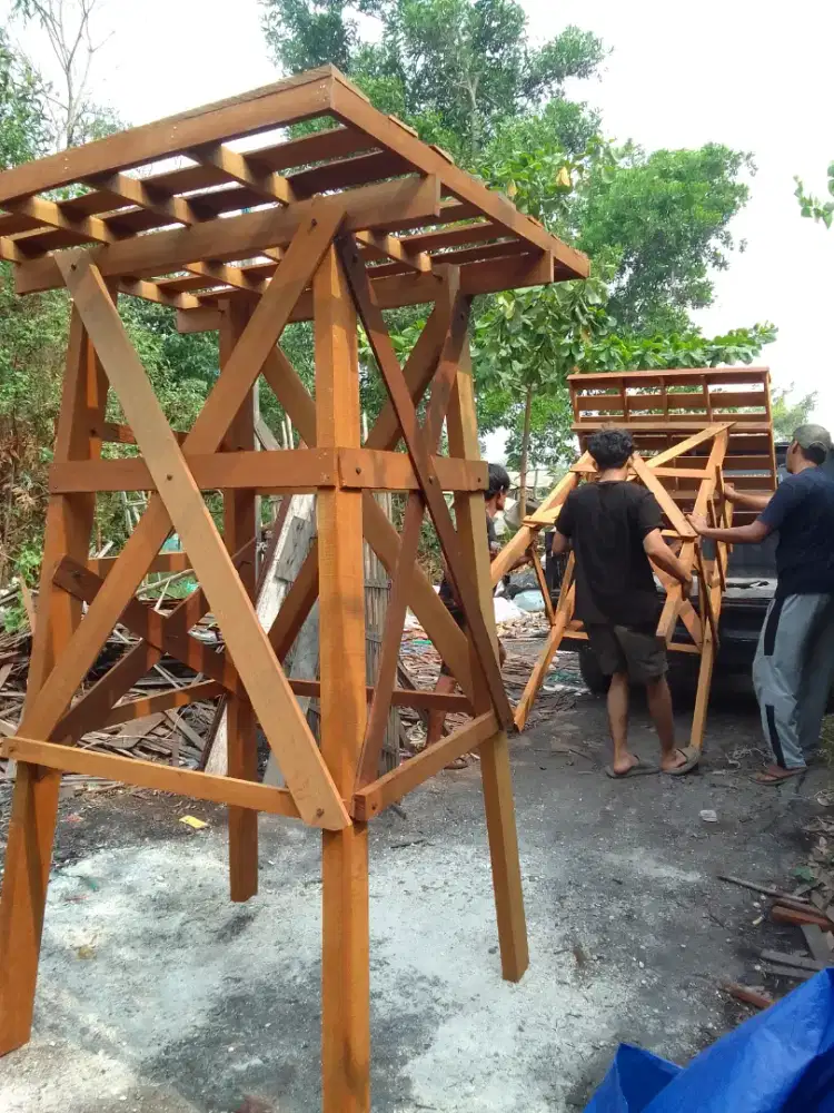 Tiang tandon menara Ulin