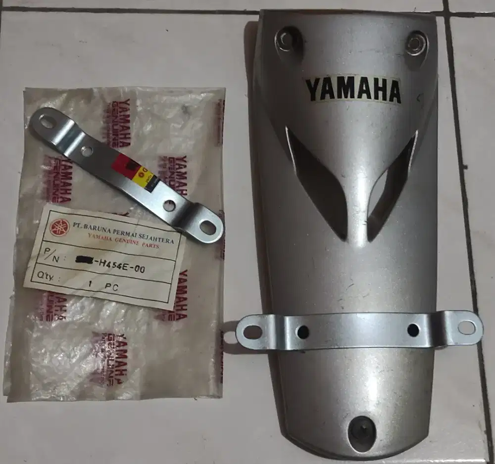 NOS DUDUKAN PLAT NOMOR YAMAHA 125Z
