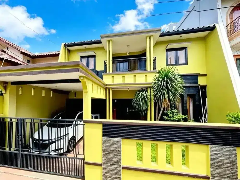RUMAH CANTIK SIAP HUNI DALAM KOMPLEK DI BILLYMOON – PONDOK KELAPA, JAKARTA TIMUR
