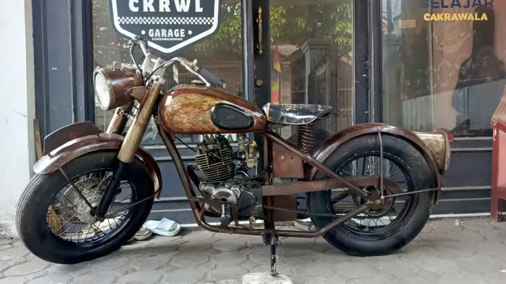 BSA Custom Mesin Bajaj Bobber Sportster Chopper