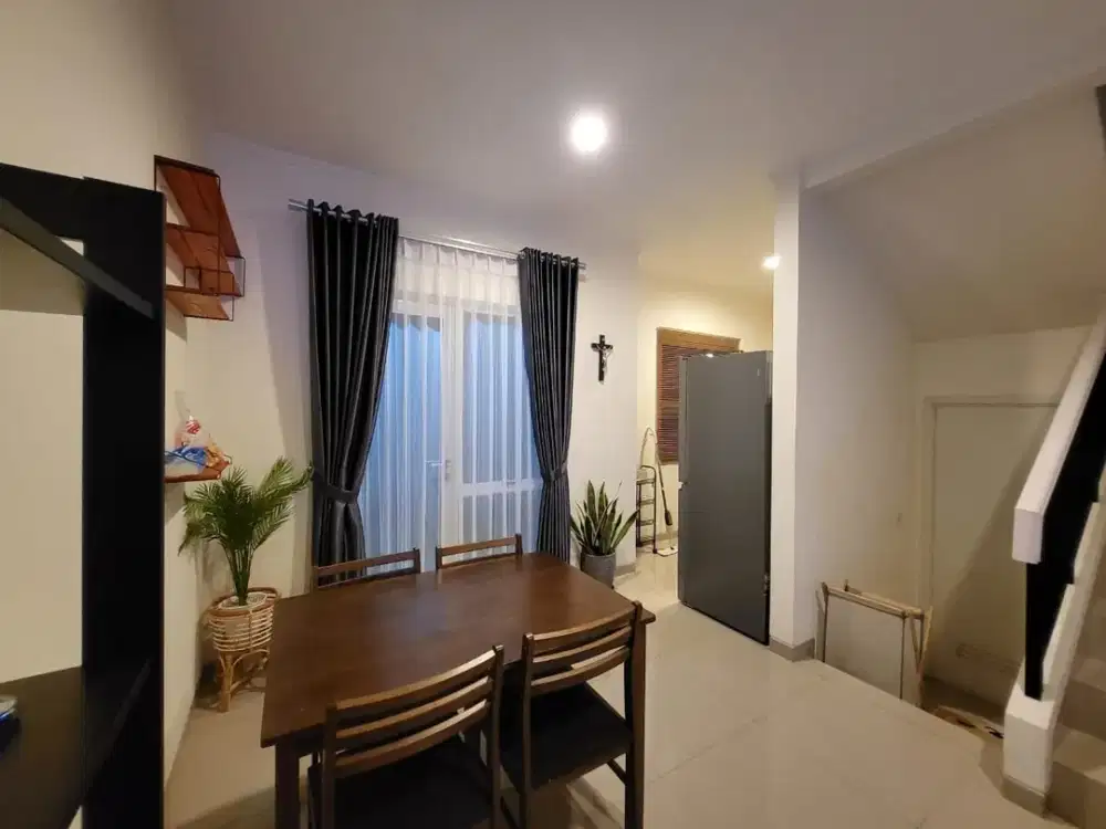 DIJUAL RUMAH SUVARNA SUTERA BAHANA MURAH