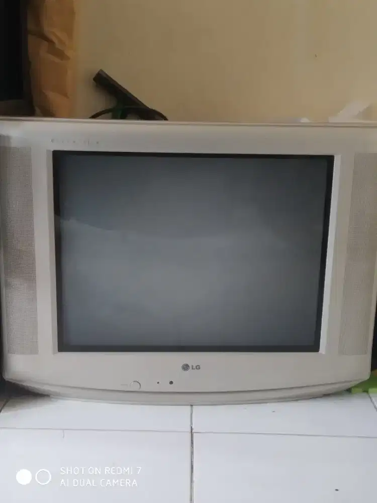 Dijual TV LG 21