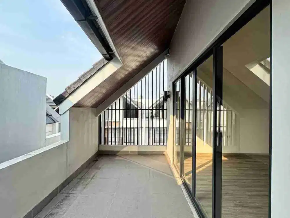 DIJUAL RUMAH CLUSTER LEONORA GADING SERPONG