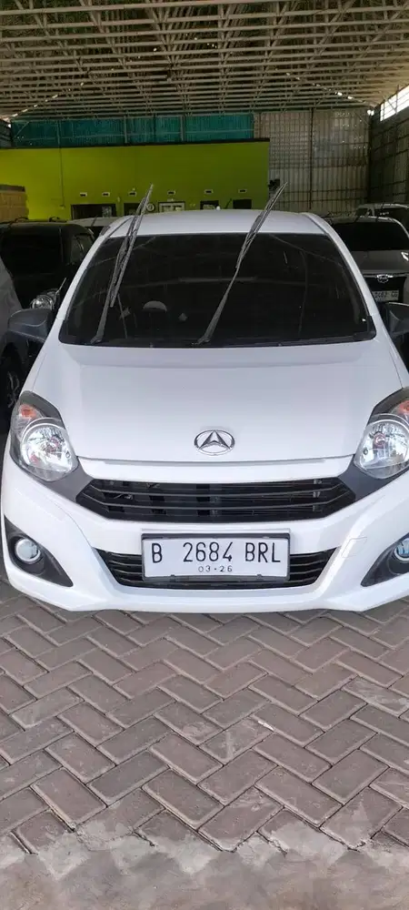 Daihatsu Ayla D 1.0 M/T 2021