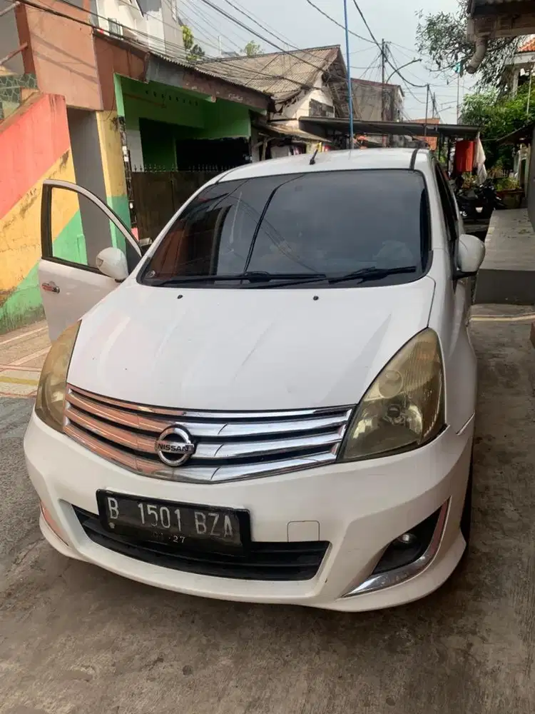Grand Livina HWS 1.5 AT