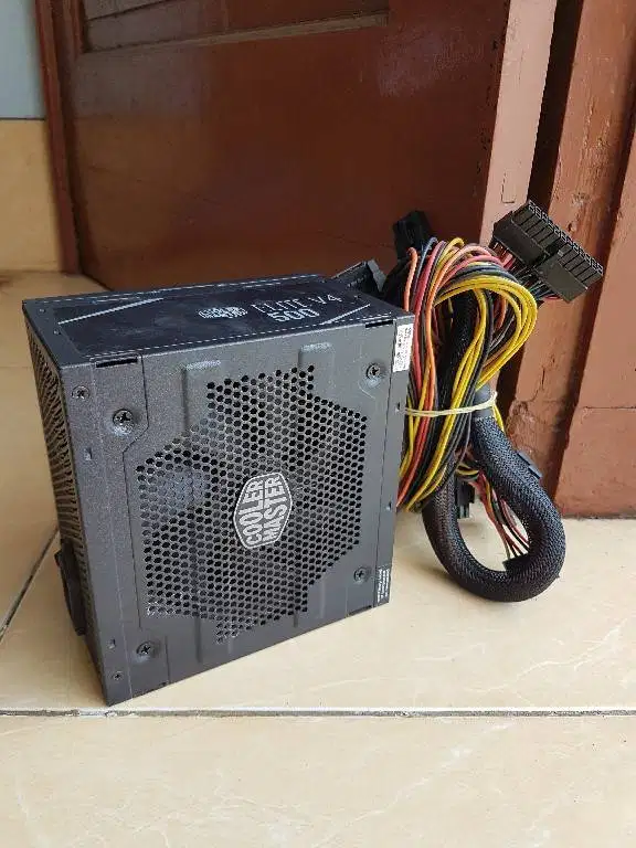 PSU Coolermaster Elite V4 500w 80+ 2x8 pin vga