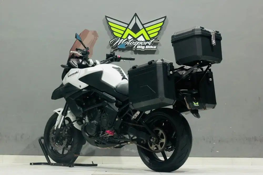 Kawasaki versys 650 like new Himalaya CB500X BMW GS310 er6n
