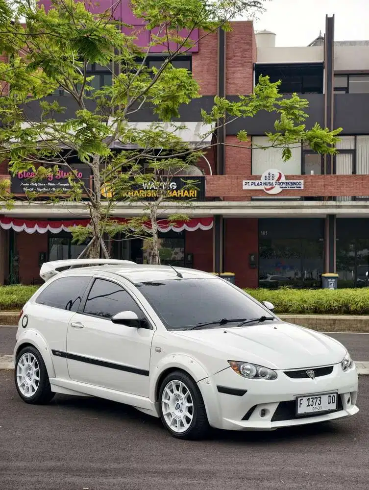 Proton Neo 2010 Bensin