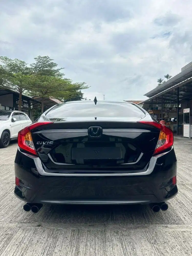 Honda Civic 2016 Bensin