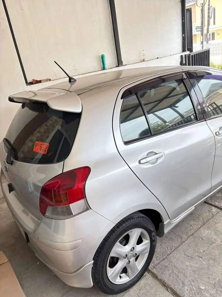 Toyota Yaris 2009 Bensin