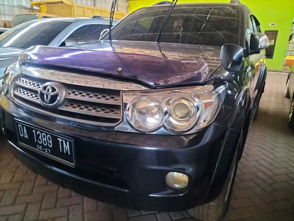 Toyota Fortuner G 4x2 2010