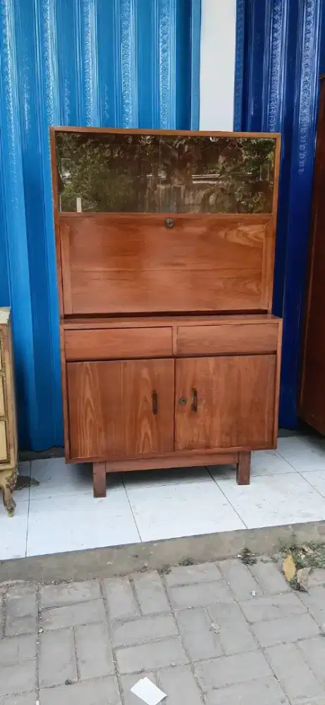 Meja belajar meja tulis lemari buku lawas vintage