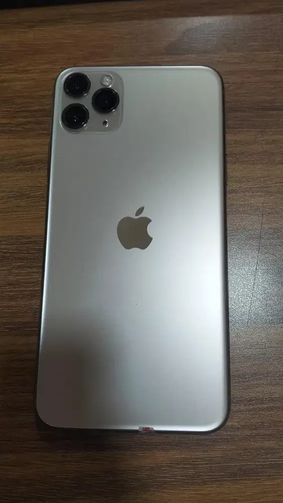 iphone 11 promax 64 gb Gold ( masih mulus )