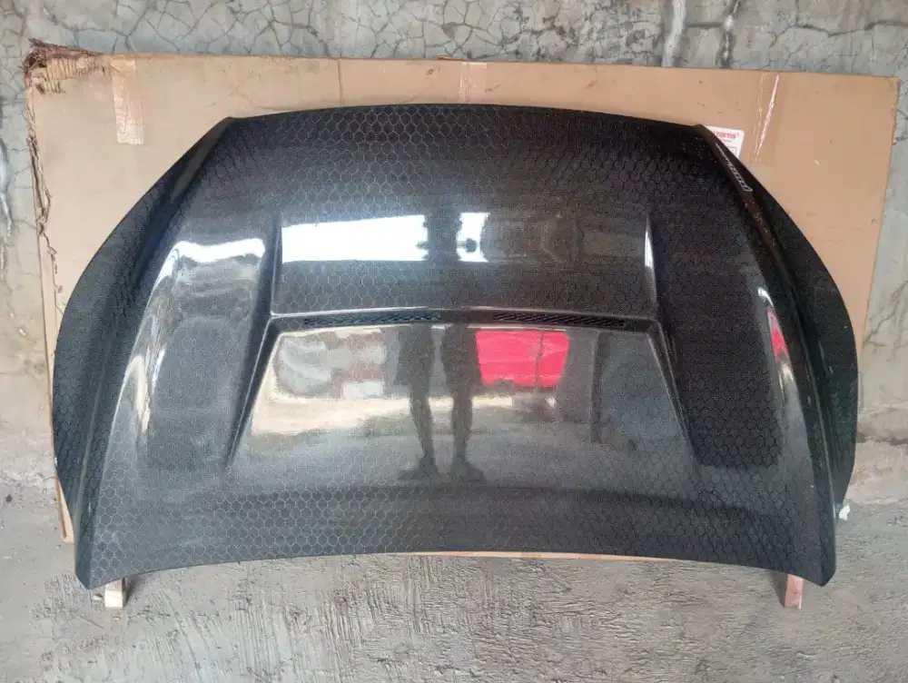 Cup mesin & spoiler mobil inova reborn carbon