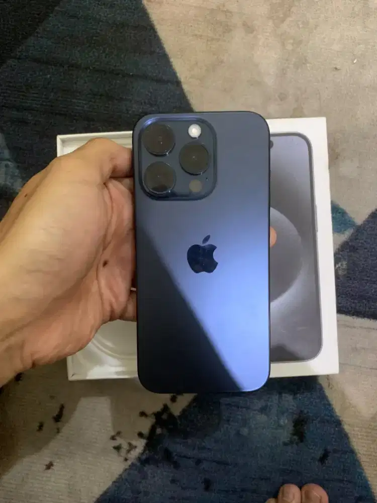 iPhone 15 Pro 256 Alloprator