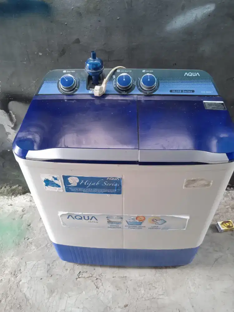 mesin cuci aqua