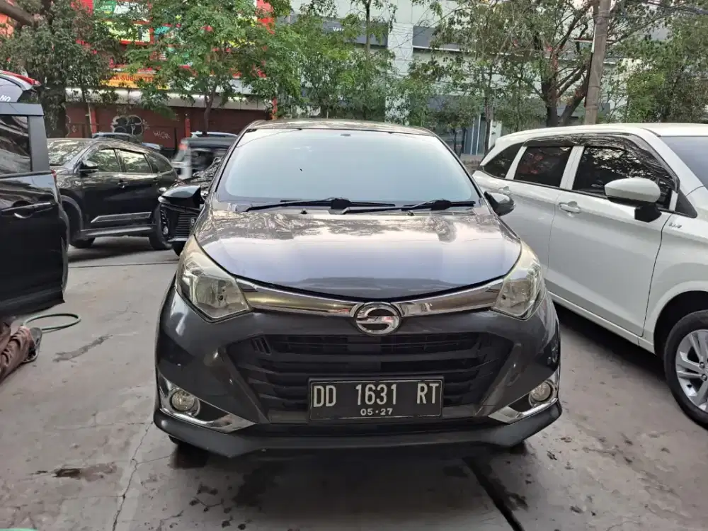 Sigra 1.2 R Deluxe 2017 X 2016 bs TT calya xenia Avanza Mobilio ertiga