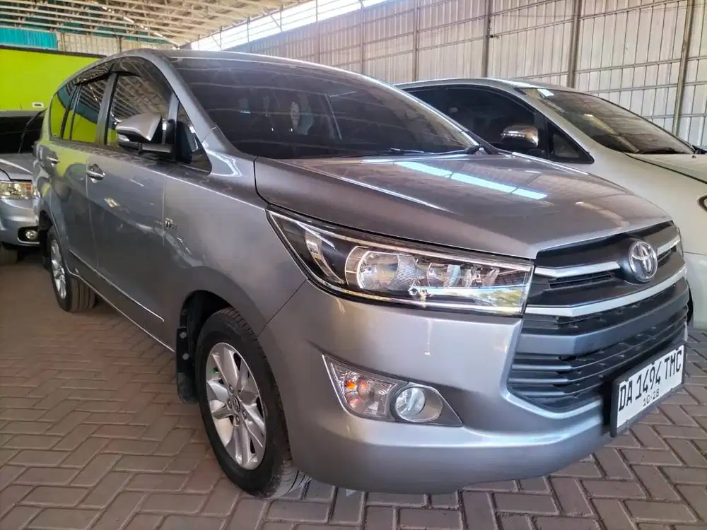 Toyota Inova reborn G 2.0 A/T Matic 2017