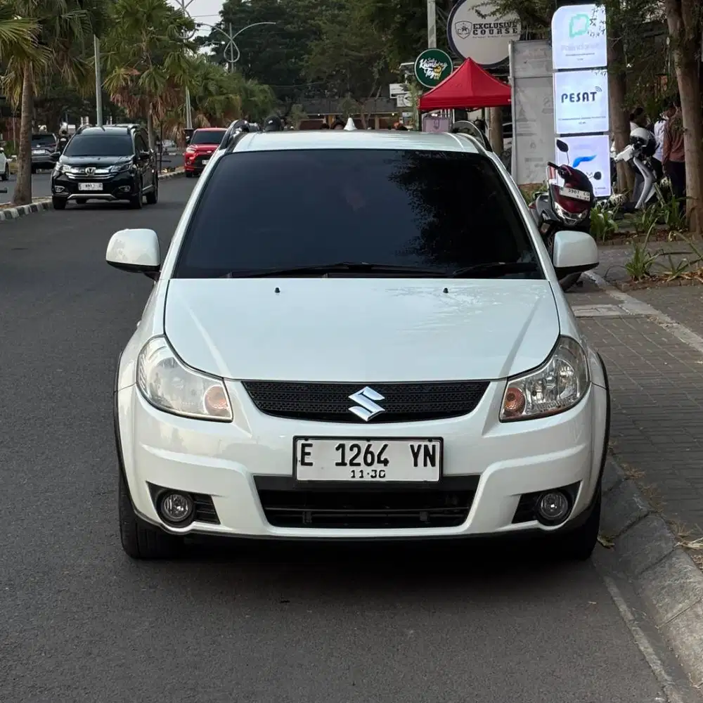 SUZUKI SX4 X-OVER 2009 MATIC Low KM 95rb