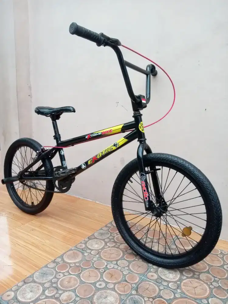 Sepeda BMX Ukuran 20. Noken SIAP PAKAI lokasi KEMILING, Nego