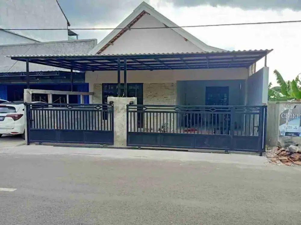 Dijual Rumah Raya Jolotundo Mojokerto